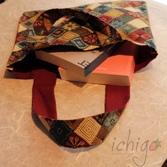 Borsa in stoffa in bordeaux e fantasia con tasca interna 