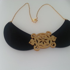 Colletto collana colore nero oro 