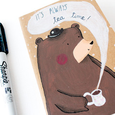 Quaderno  illustrato "it's always tea time!" con orso con bombetta made to order 
