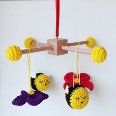 Giostrina nanna con api e fiori 