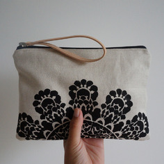 Pochette disegno pizzo - in cotone stampato a mano 