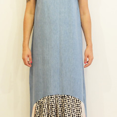 Abito lungo di jeans con oblò. 
