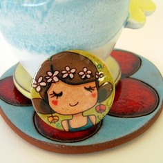 Spilletta illustrata. ragazza hippy 