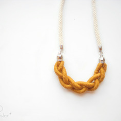 Collana lunga con cordoncino in cotone e treccia in cotone color senape- milleintrecci autunno- collezione autunno/inverno 2015 2016 