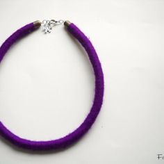 Collana semirigida in lana - prugna - millegiri basic inverno 2015/2016 by fridawer 