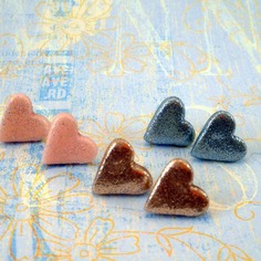 Orecchini a forma di cuore glitter in tanti colori 