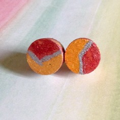 Orecchini in legno con perno a lobo collezione primavera estate 2015 