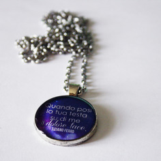 Collana con cammeo in resina *incanto* di tiziano ferro 