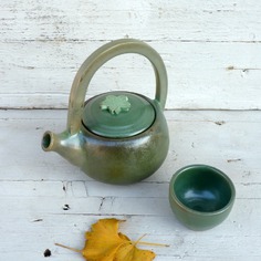 Set da tè con piccola teiera e tazzina verde metallizzato 