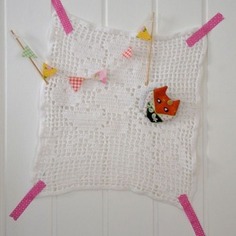 Spilla in stoffa con il signor volpino 