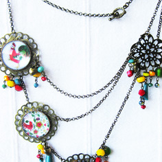 Collana in ottone naturale e cabochon in vetro 