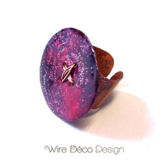 Anello regolabile a fascia in rame smaltato, realizzato interamente a mano 