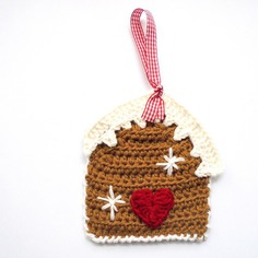 Casetta di pan di zenzero - addobbo natalizio realizzato a crochet 