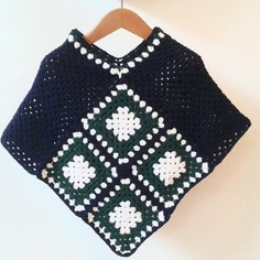 Poncho da donna in pura morbidissima lana merino 